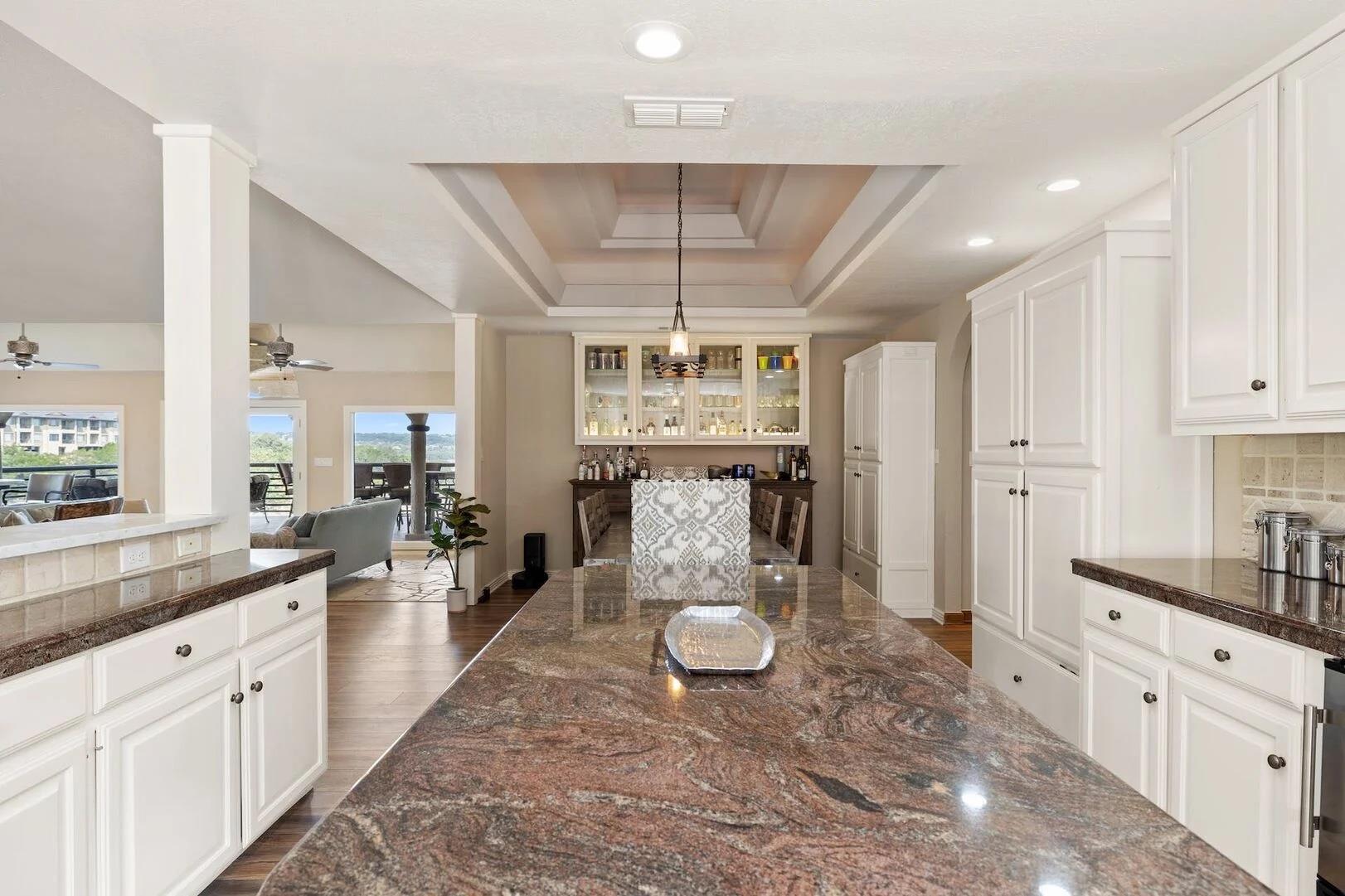 Image 15 of 40 For 925 Challenger