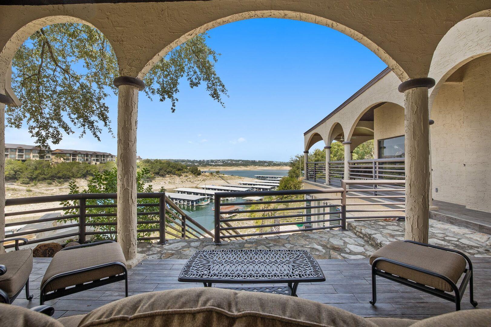 Image 24 of 40 For 925 Challenger