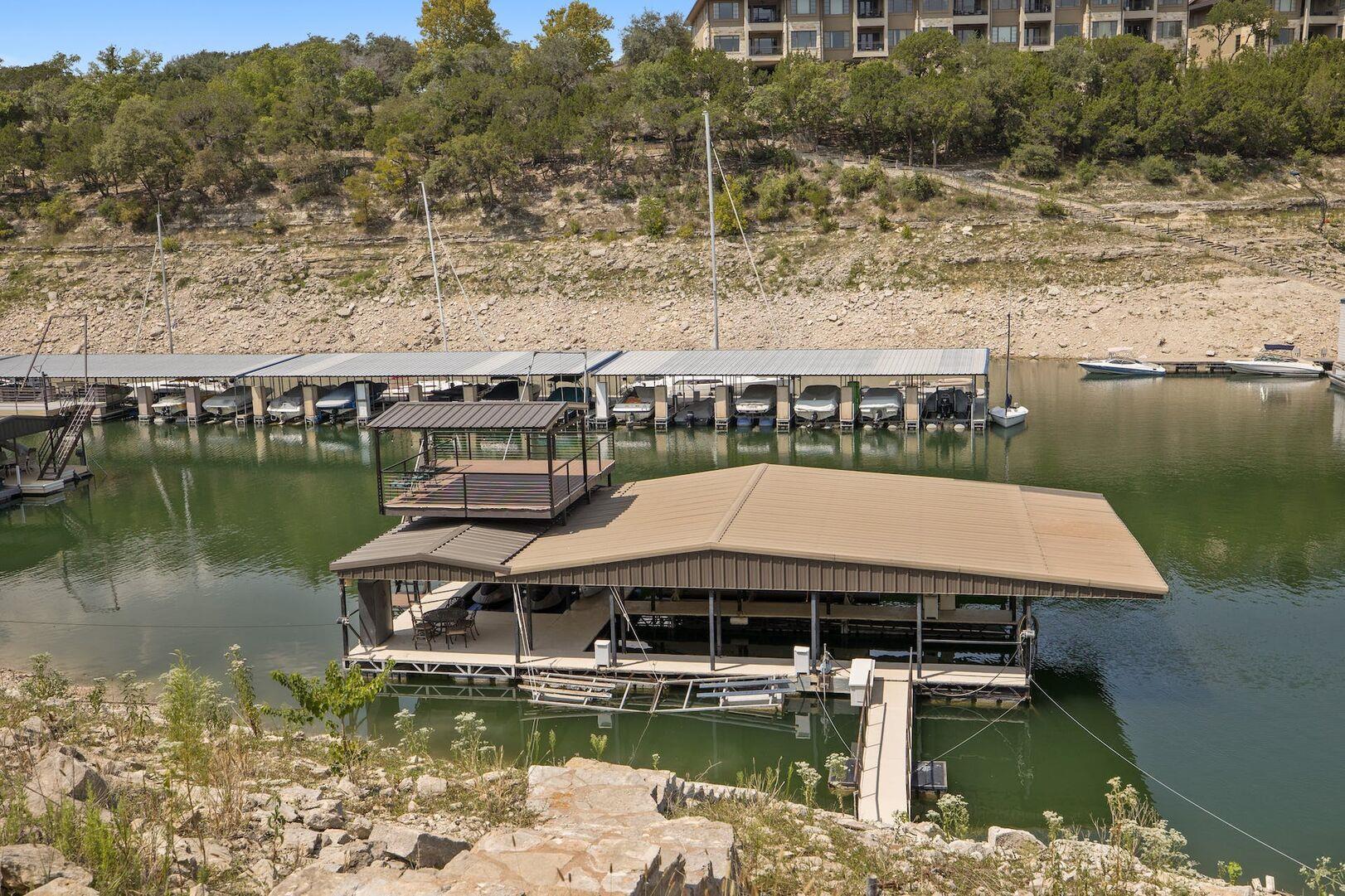 Image 3 of 40 For 925 Challenger