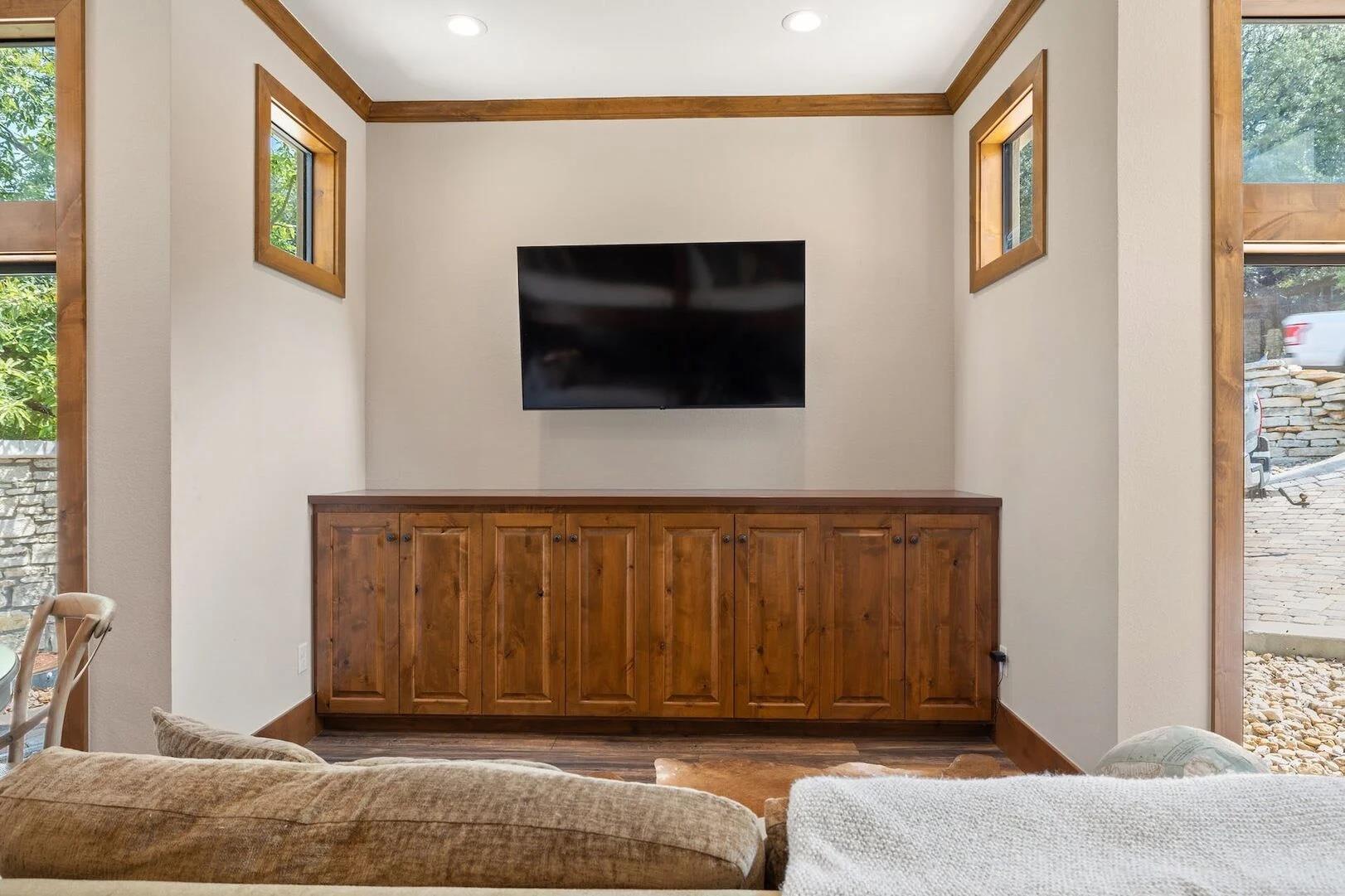 Image 32 of 40 For 925 Challenger