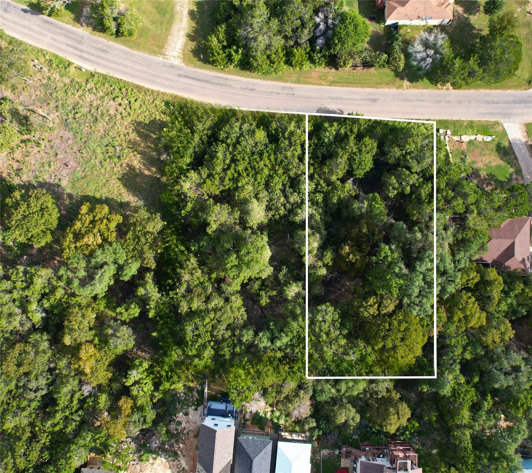 Details for 211 Pleasant Valley Rd, Wimberley, TX 78676