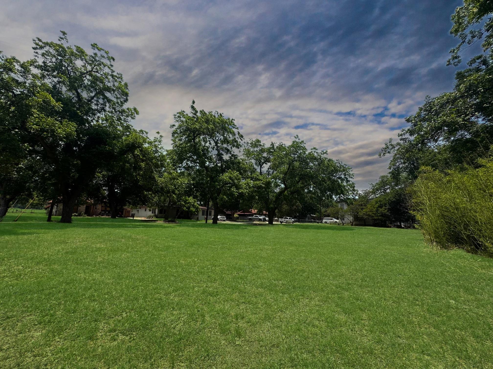 Image 7 of 17 For 922 Booneville Ave