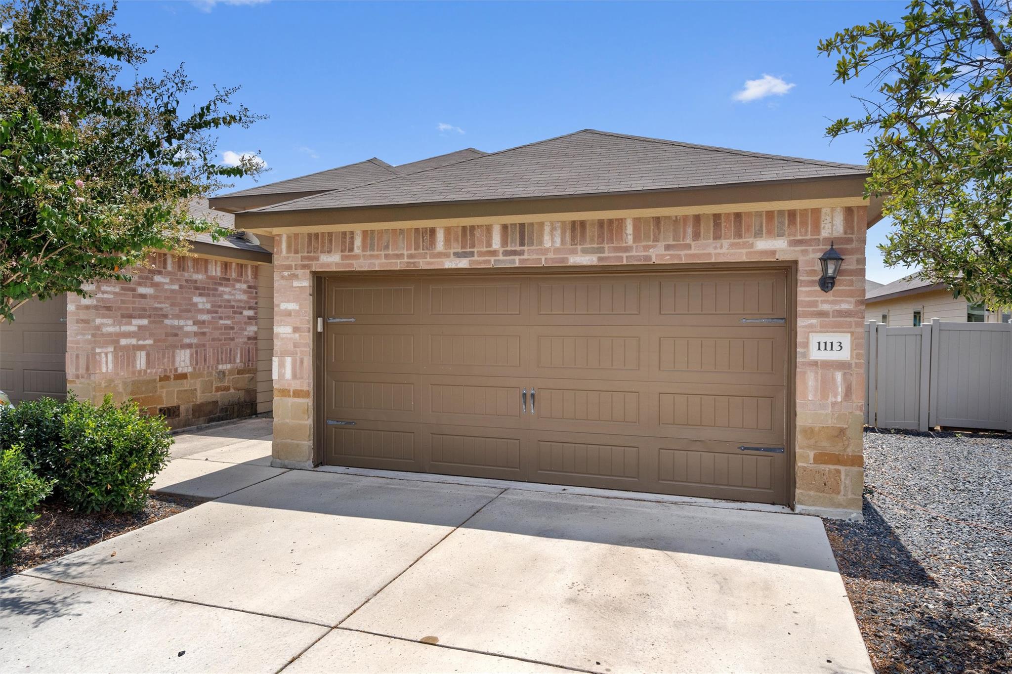 Image 3 of 31 For 1113 Stanley Way Dr