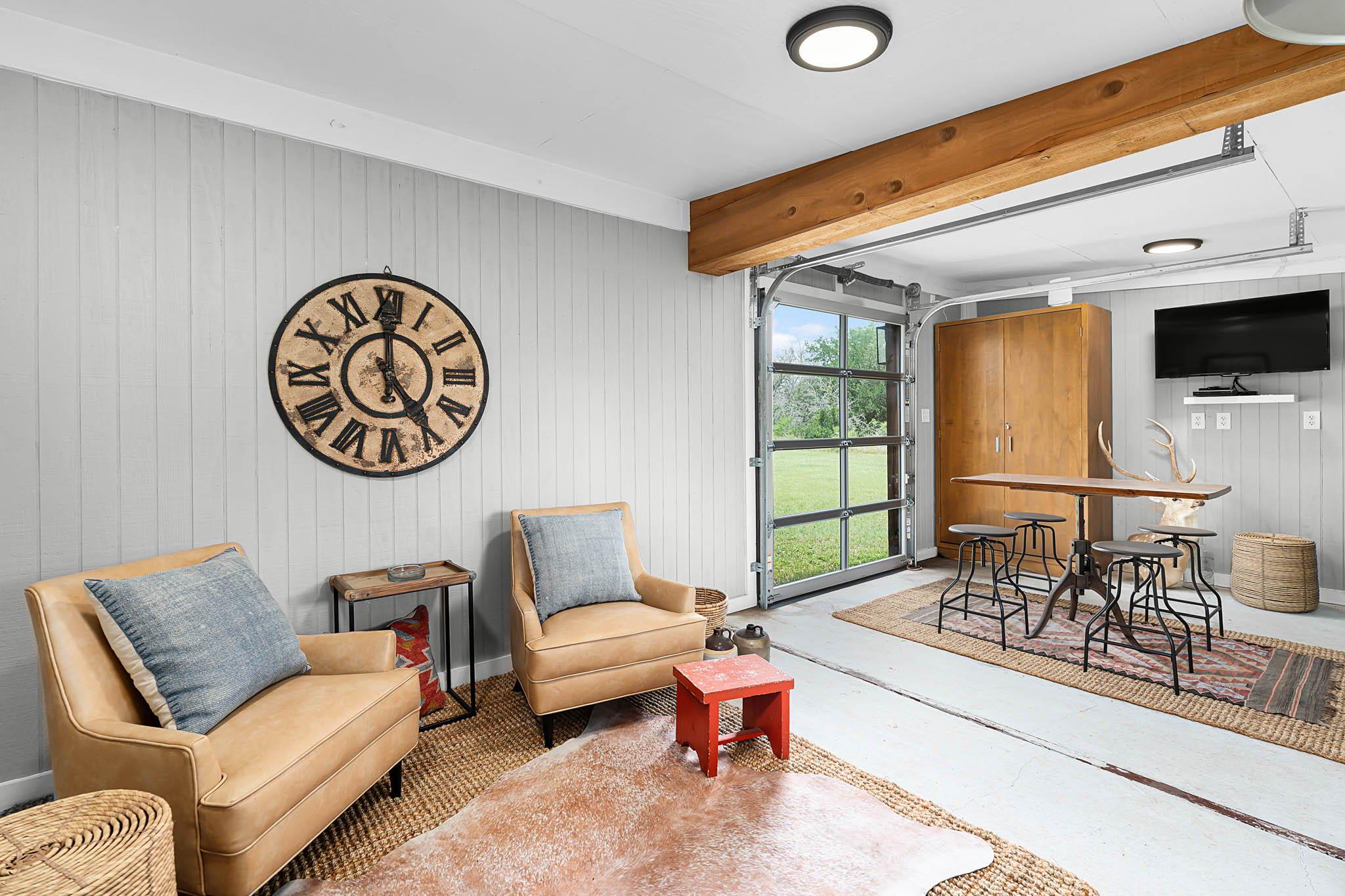 Image 28 of 36 For 1921 Ruby Ranch Rd