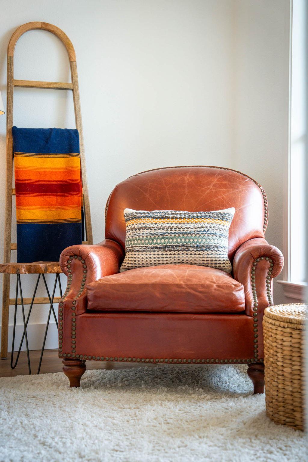 Image 8 of 36 For 1921 Ruby Ranch Rd