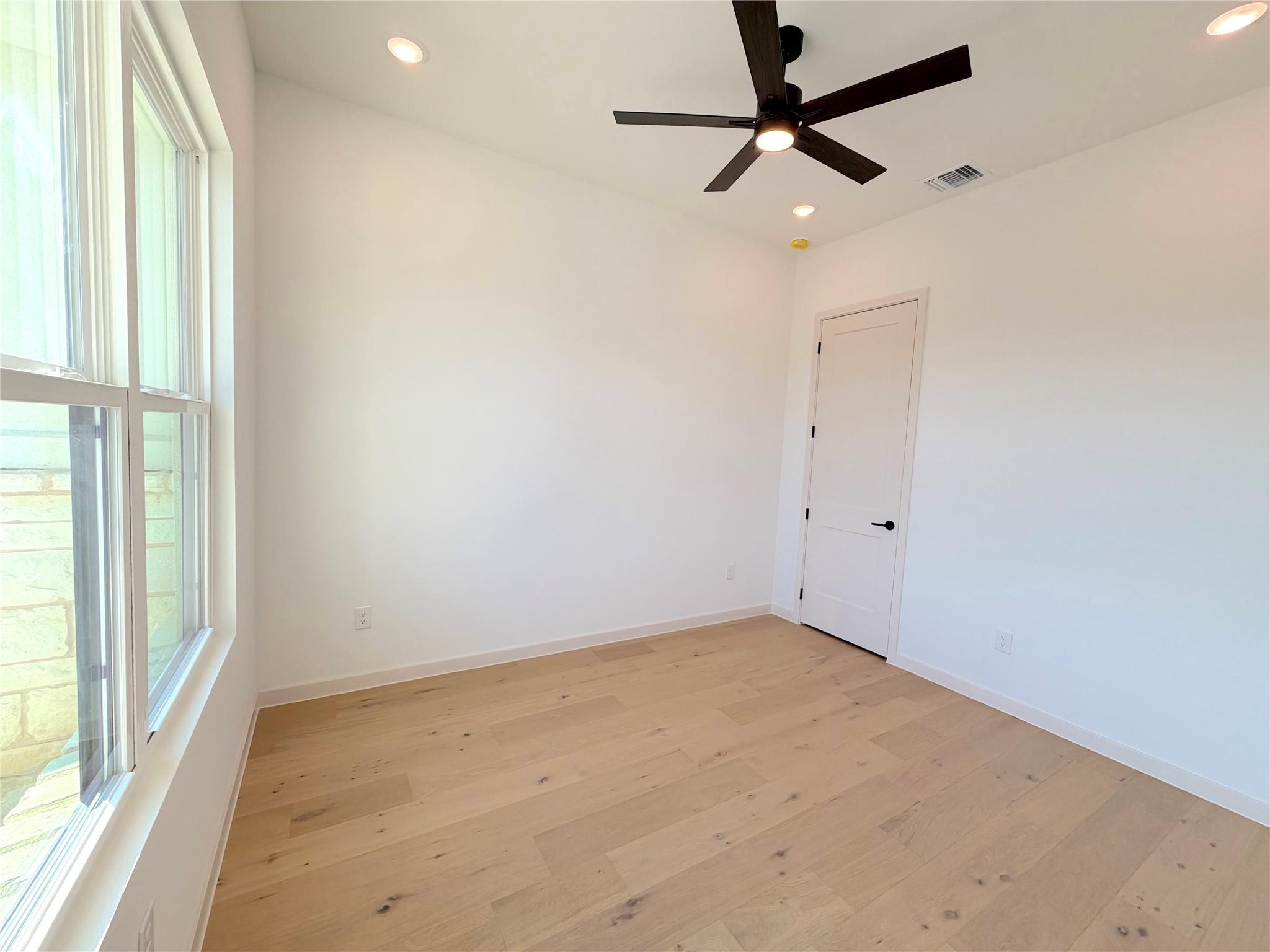 Image 23 of 26 For 420 Sendera Hills