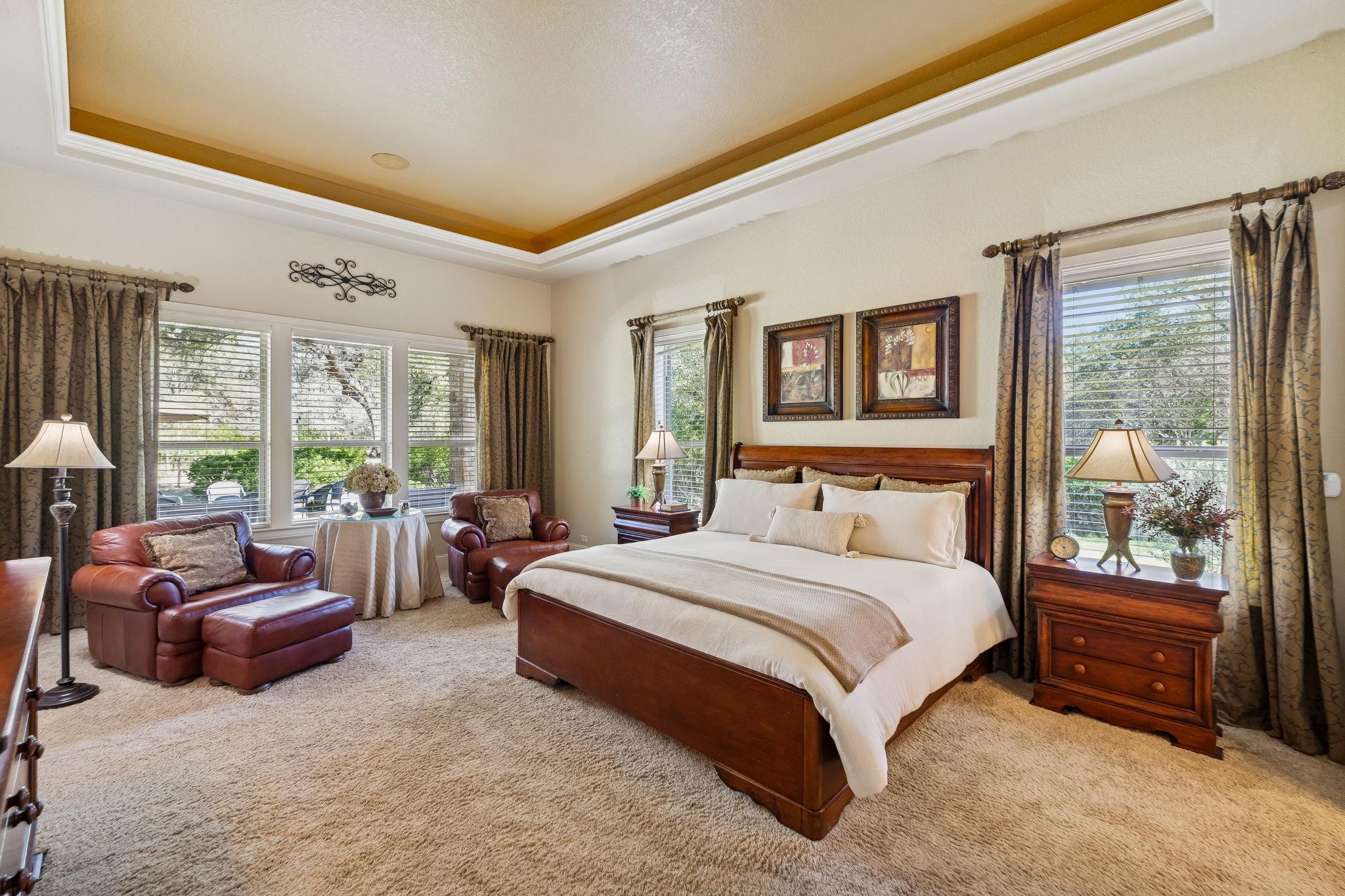 Image 19 of 37 For 358 Mariposa Loop