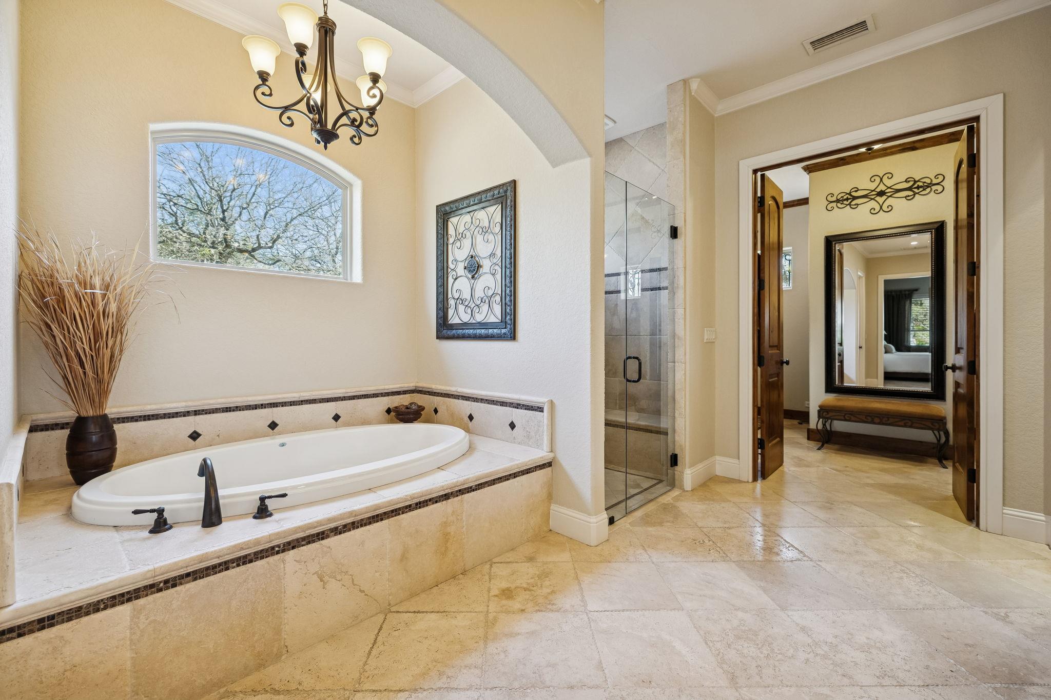 Image 23 of 37 For 358 Mariposa Loop