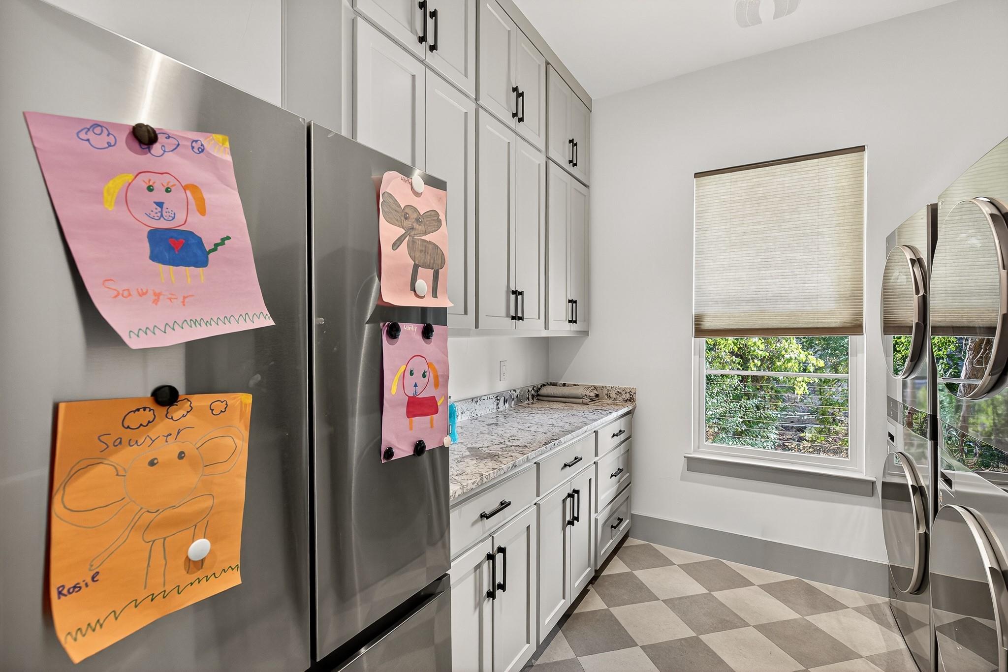 Image 25 of 38 For 1011 Moss Downs