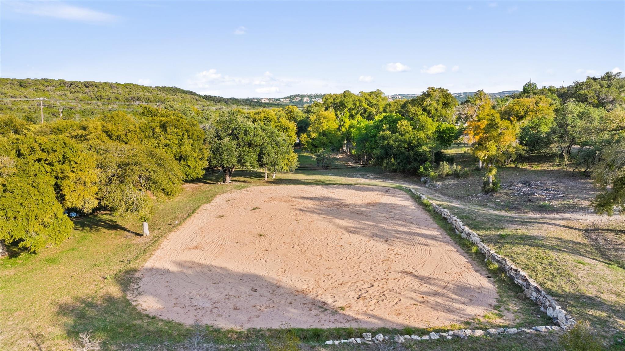 Image 36 of 40 For 2412 Bee Creek Rd