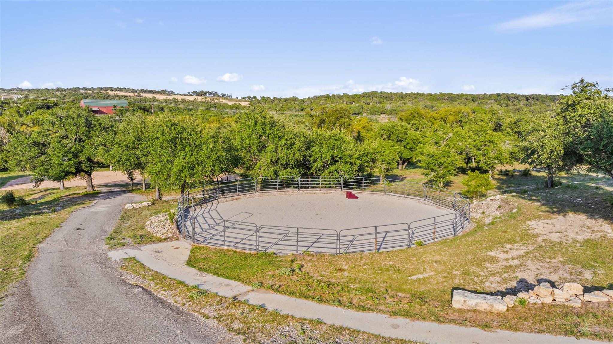 Image 38 of 40 For 2412 Bee Creek Rd