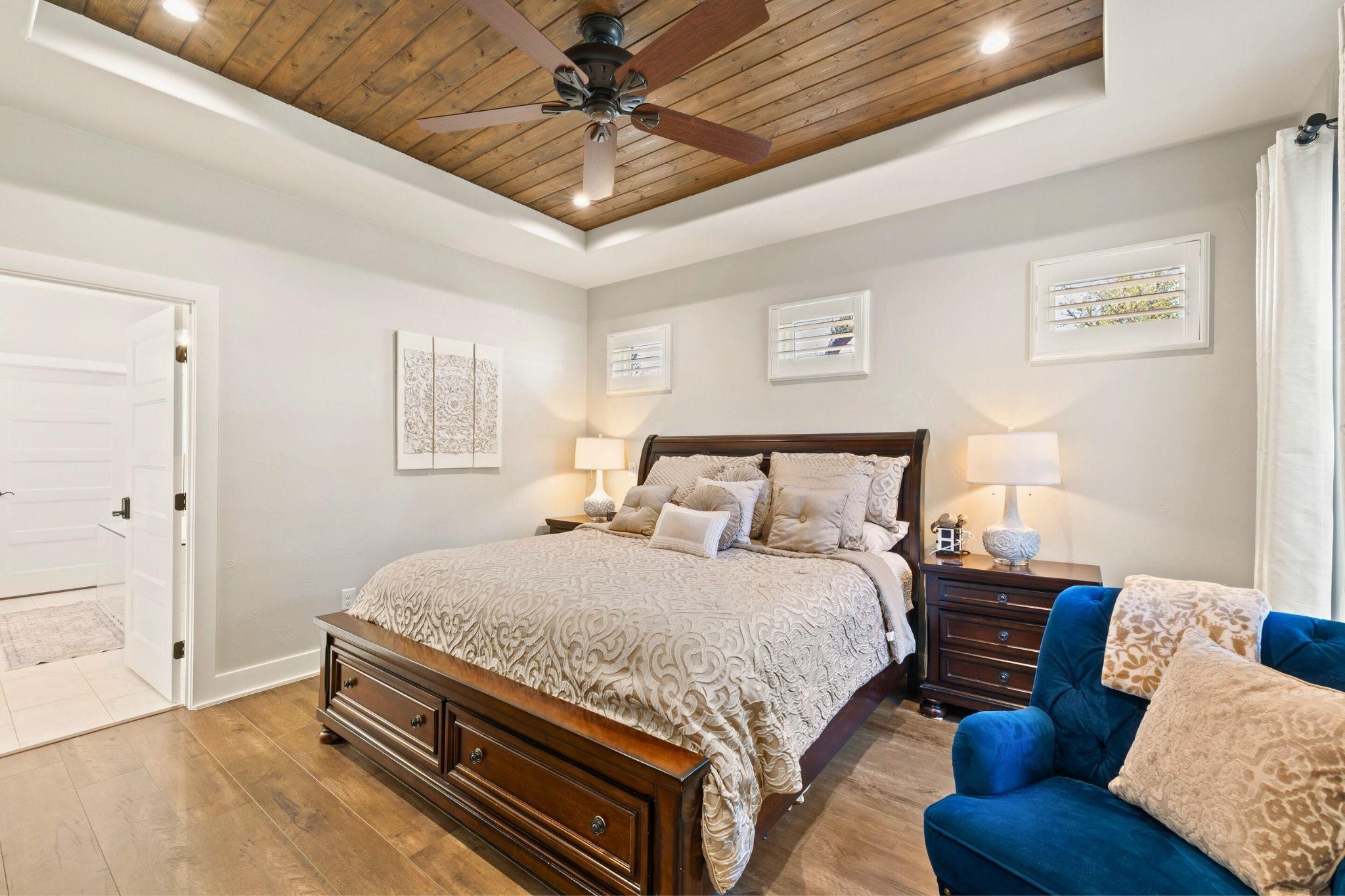 Image 15 of 40 For 338 Morning Dew Dr