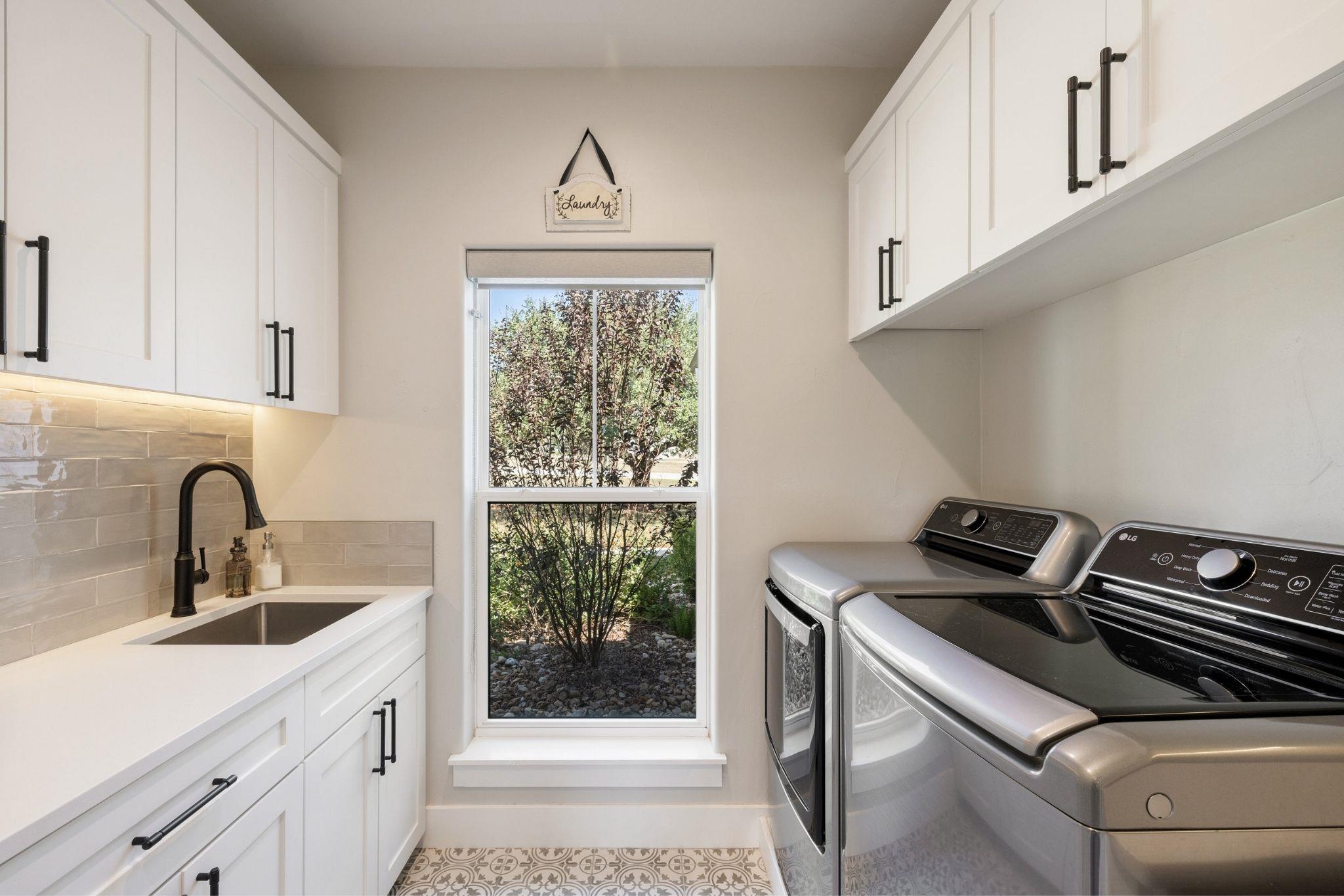 Image 28 of 40 For 338 Morning Dew Dr