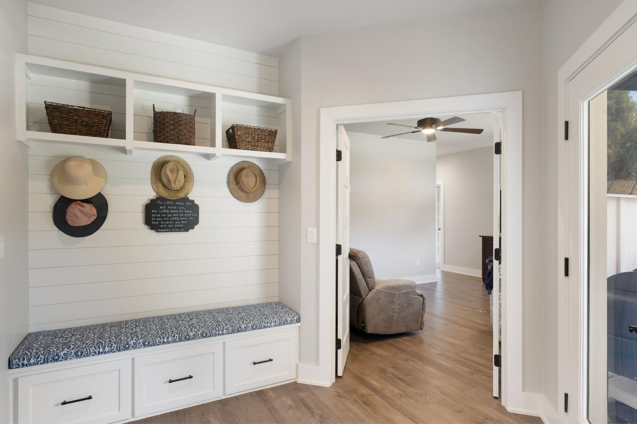 Image 29 of 40 For 338 Morning Dew Dr