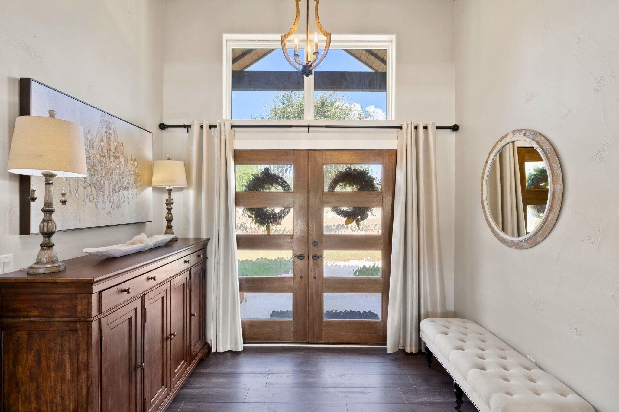 Image 6 of 40 For 338 Morning Dew Dr