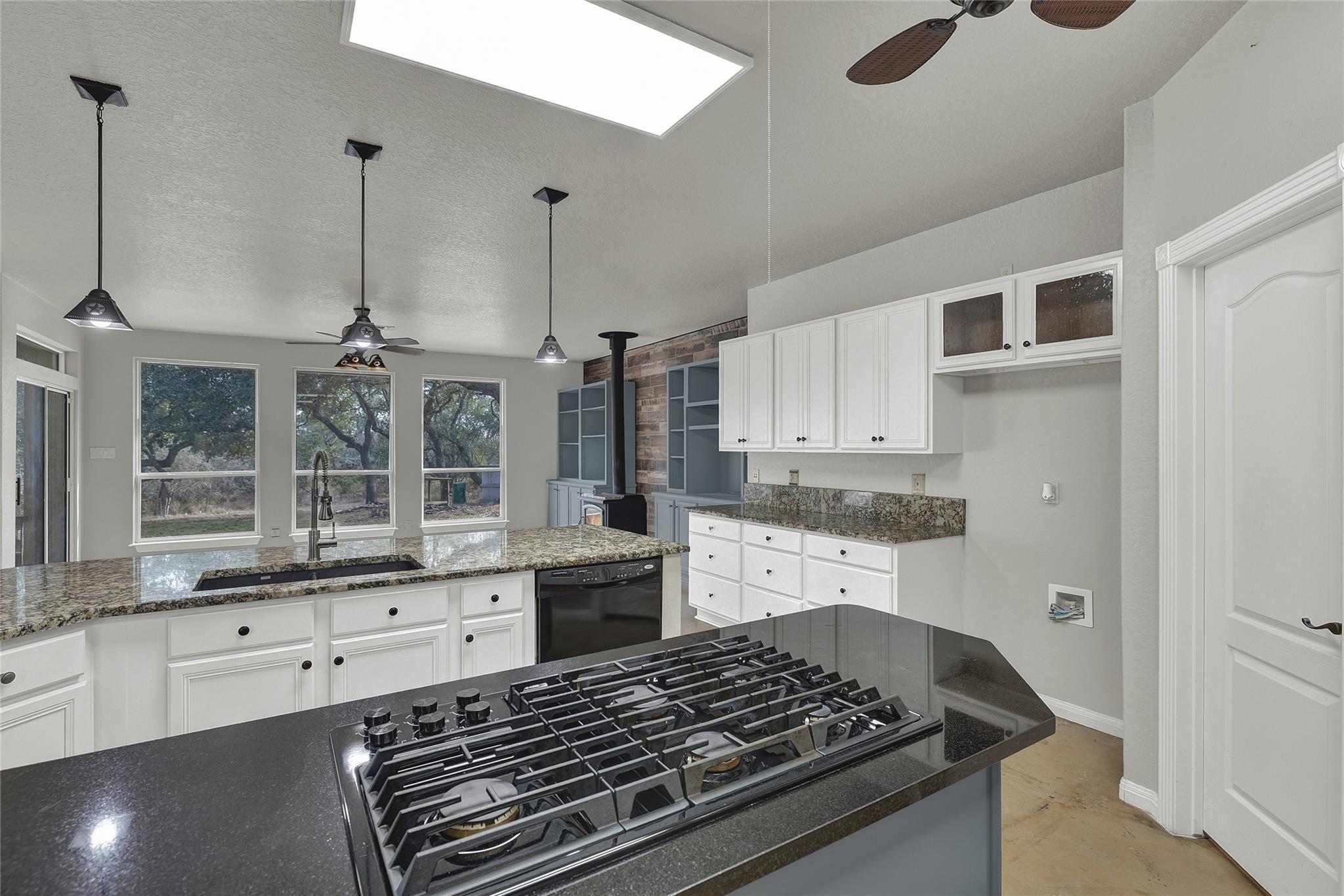 Image 13 of 40 For 150 Hidden Holw