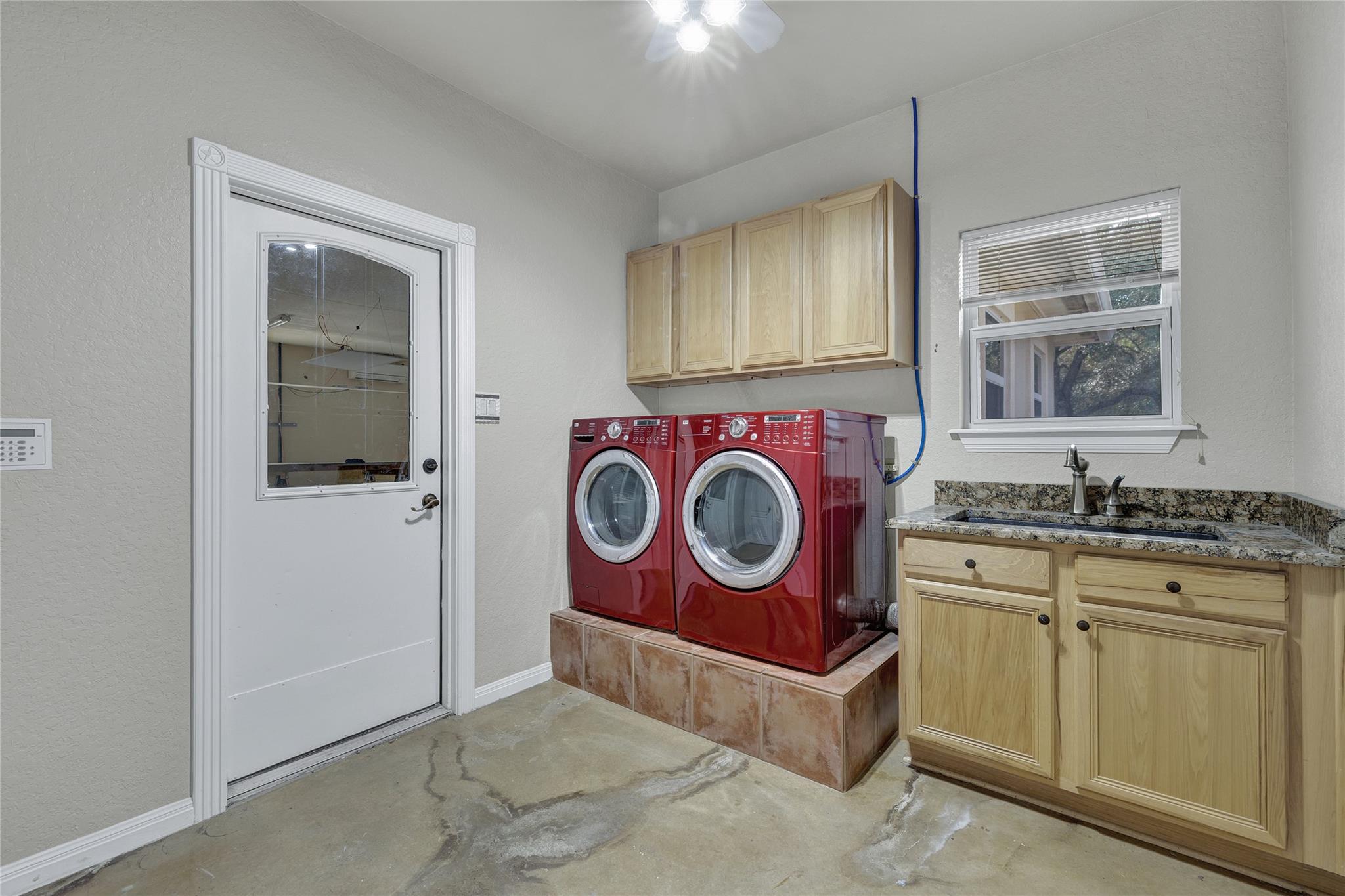 Image 33 of 40 For 150 Hidden Holw