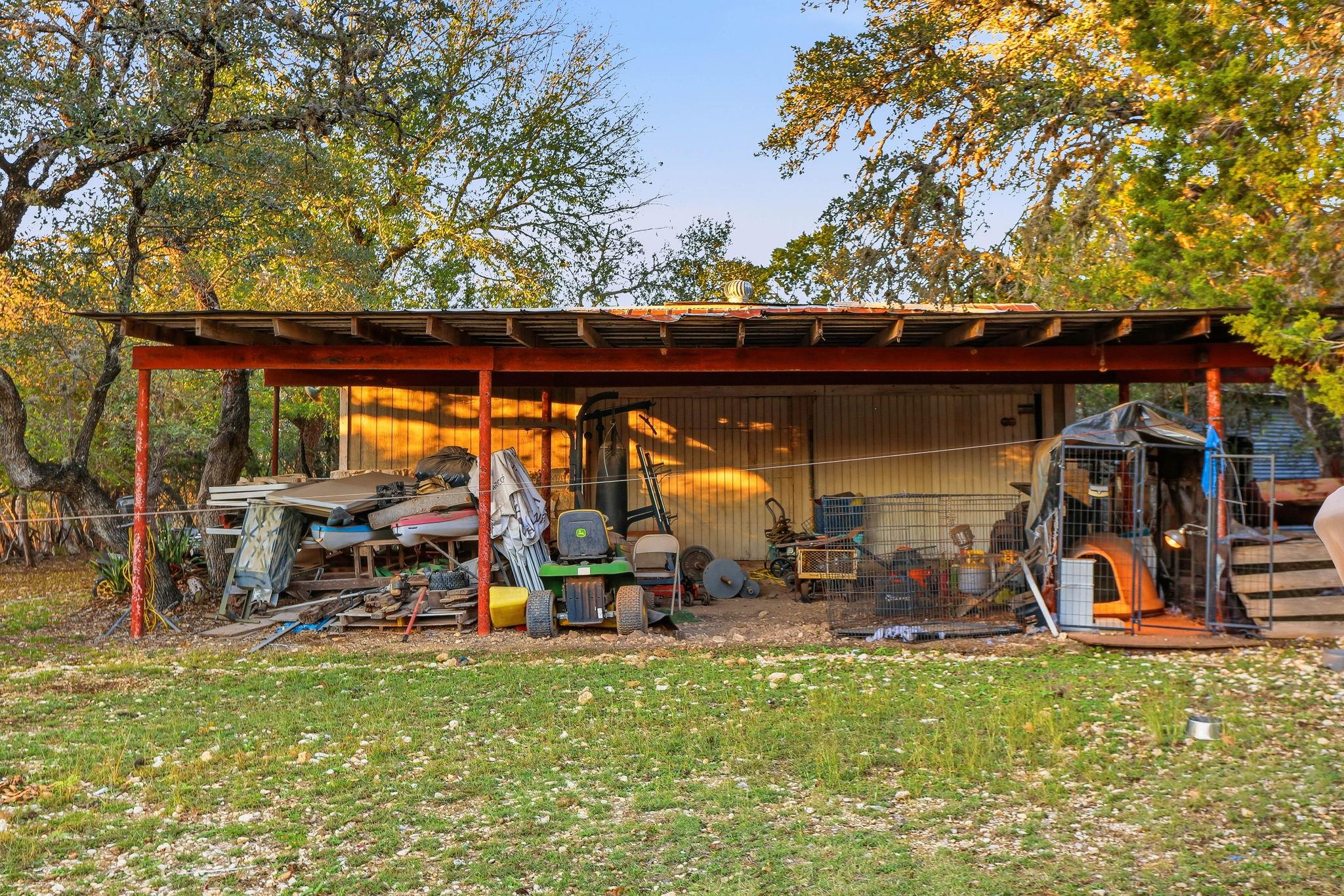 Image 21 of 37 For 340 Rio Oak  