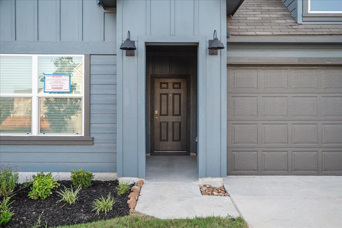 Image 2 of 13 For 379 Wayne Way