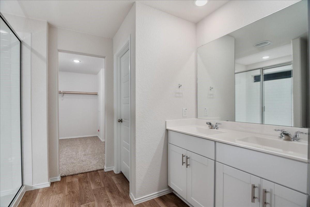 Image 6 of 13 For 379 Wayne Way