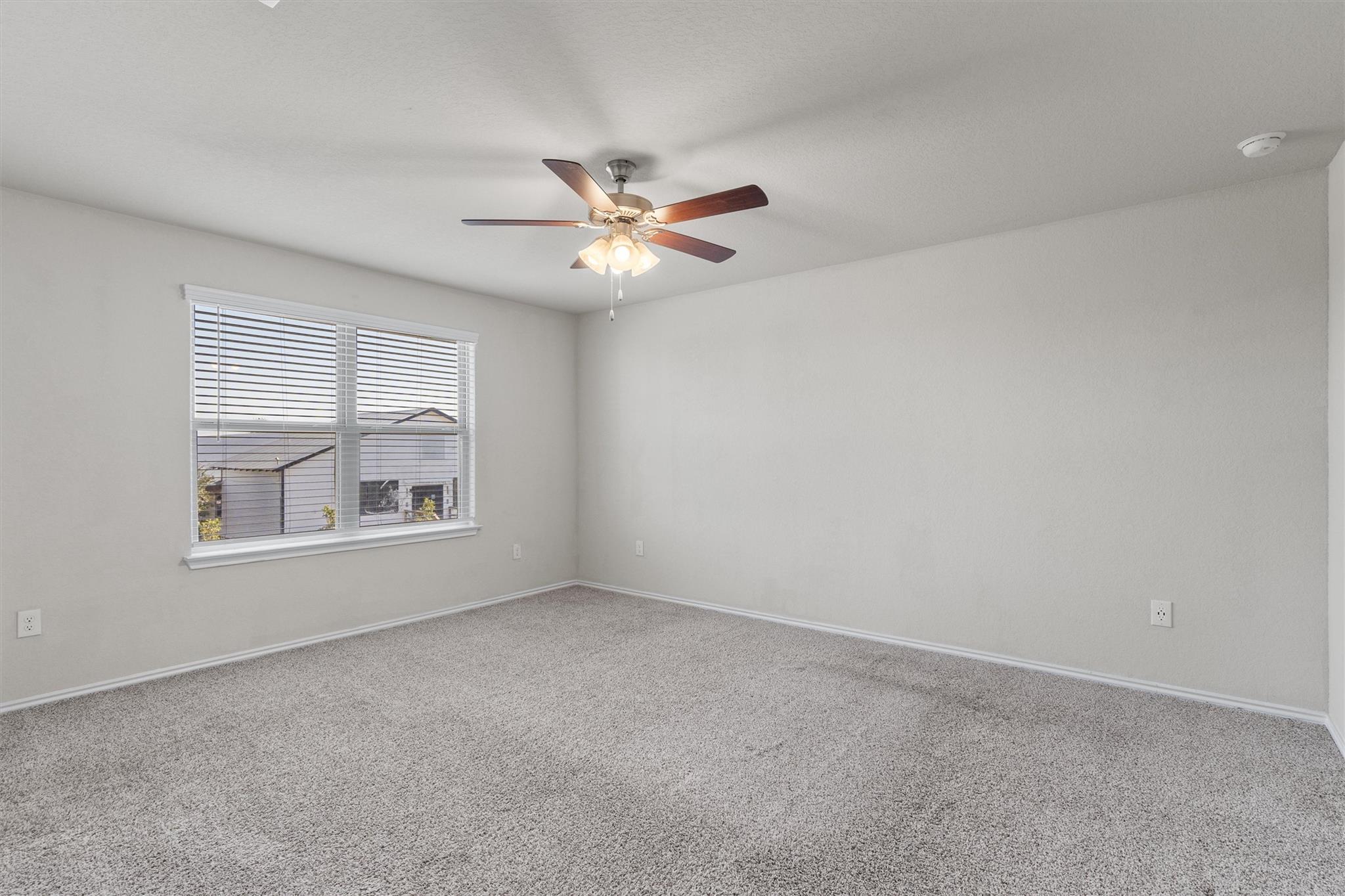 Image 19 of 35 For 222 Jaycen Ln