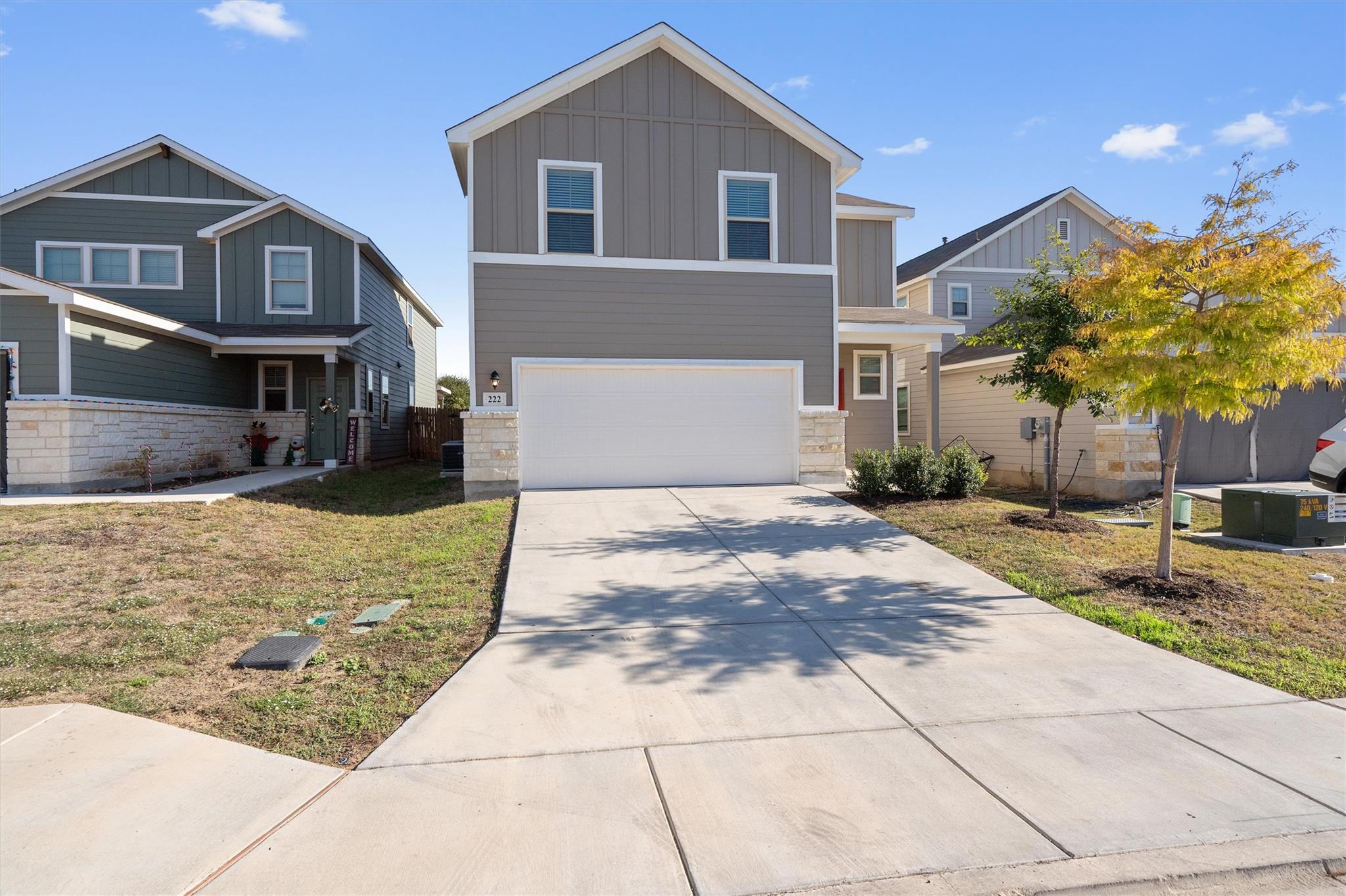 Image 2 of 35 For 222 Jaycen Ln