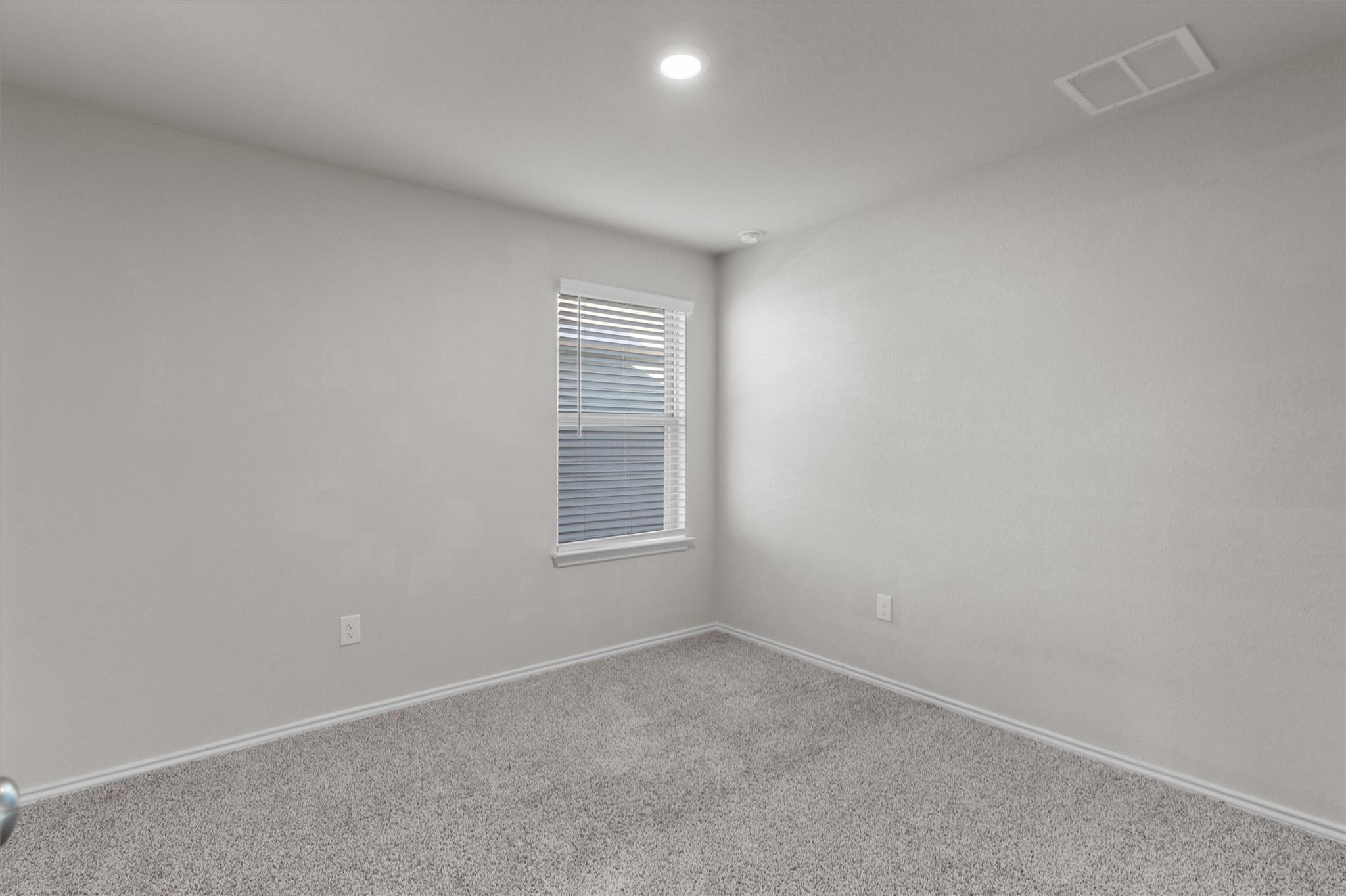 Image 24 of 35 For 222 Jaycen Ln