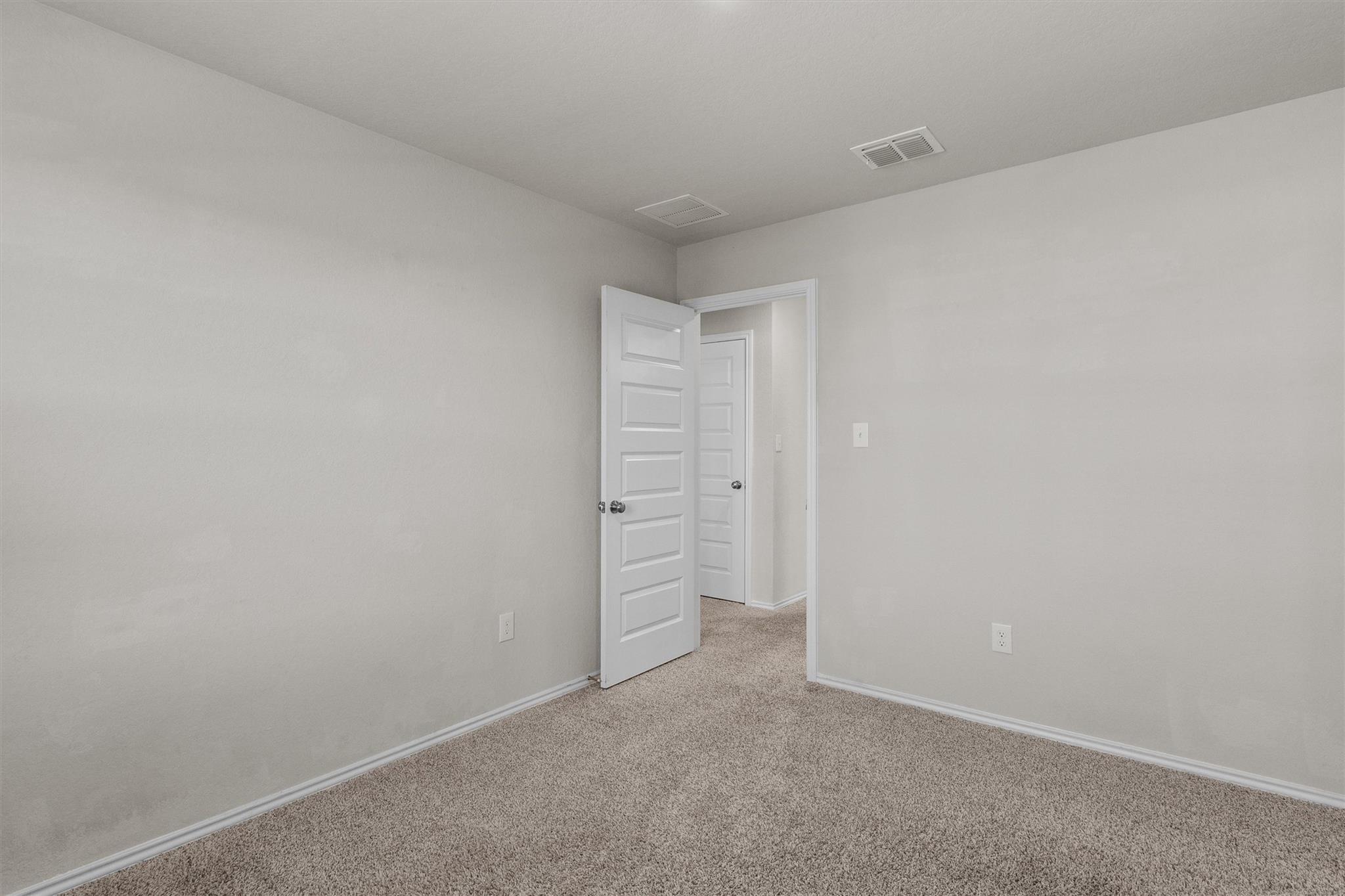 Image 31 of 35 For 222 Jaycen Ln