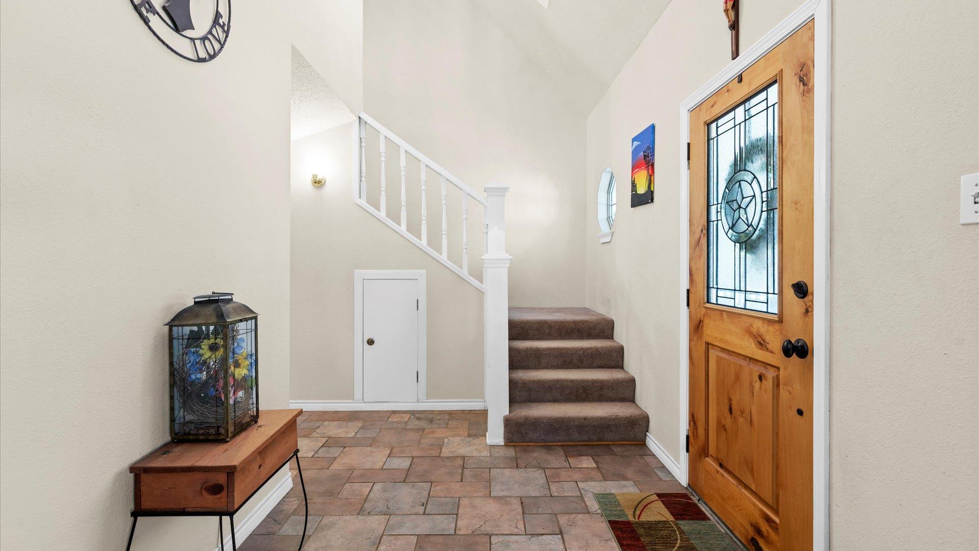 Image 15 of 31 For 689 Abels Way