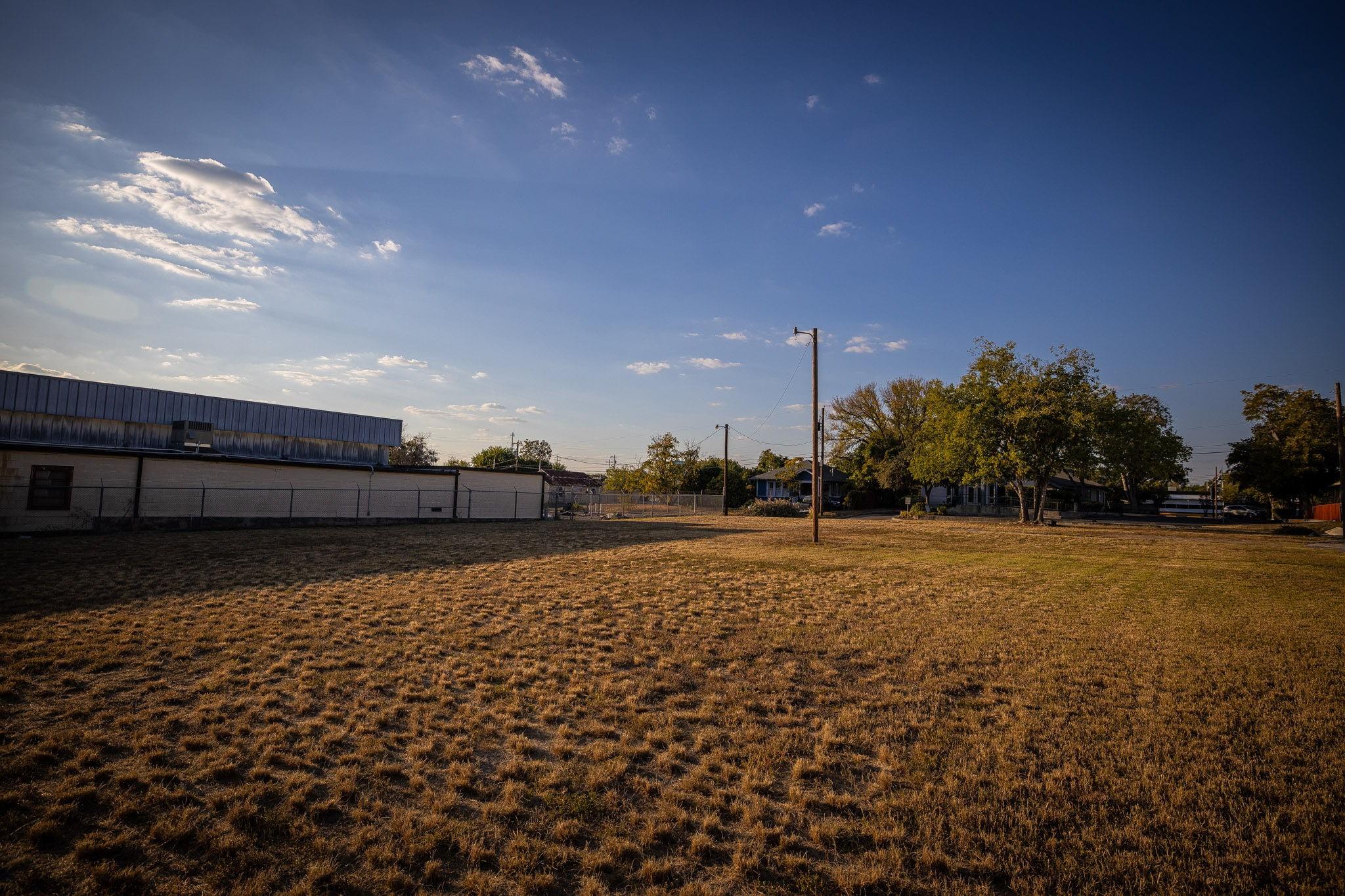 Image 11 of 12 For 515 Donegan St