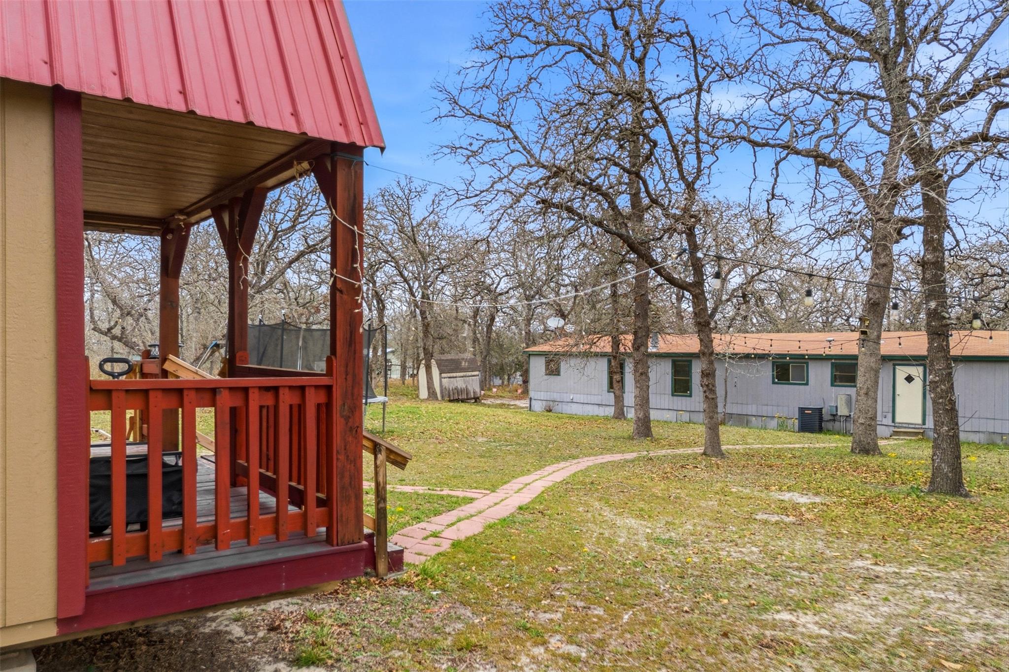 Image 32 of 37 For 840 Oak Tree Rd