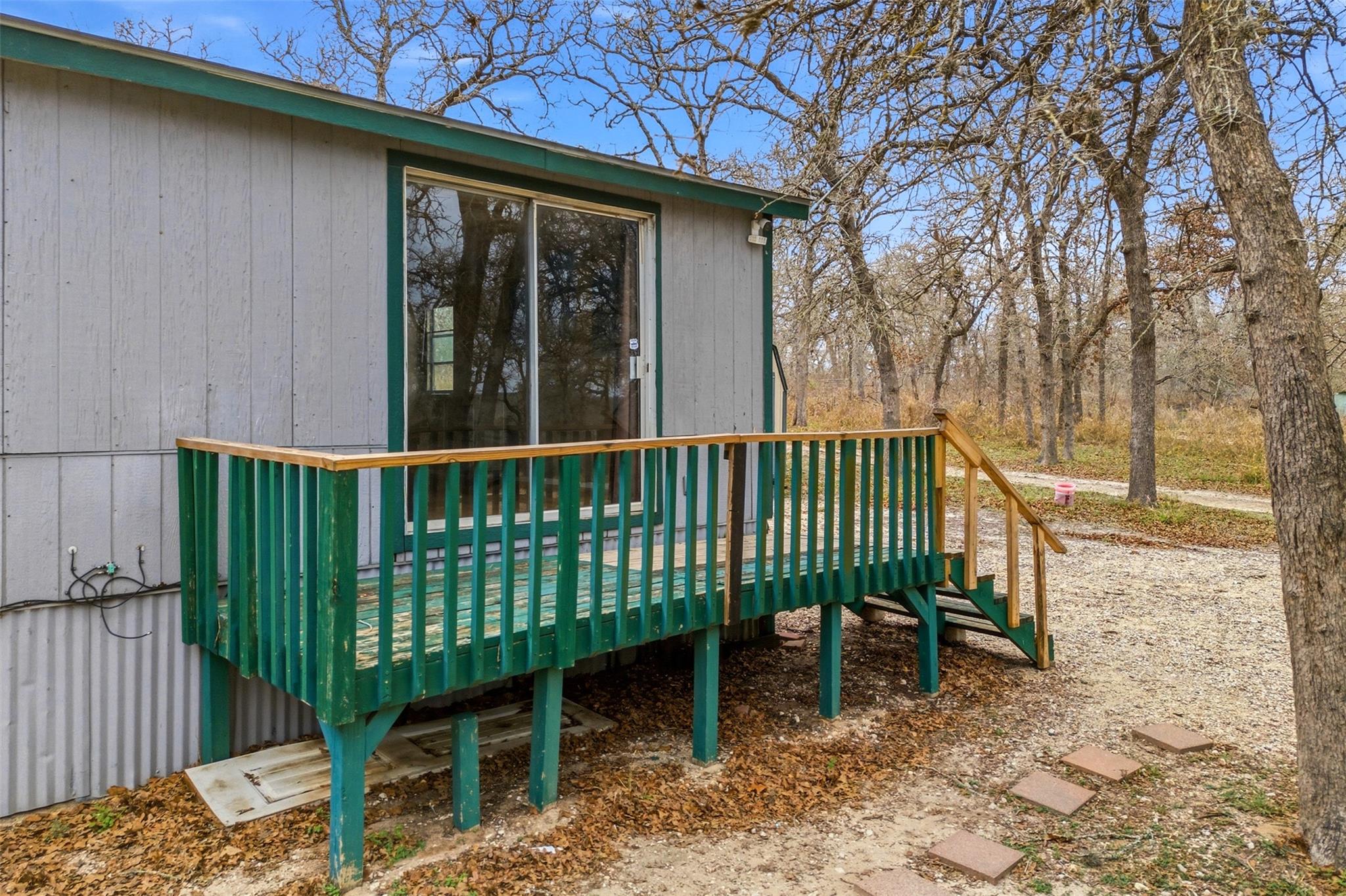 Image 4 of 37 For 840 Oak Tree Rd