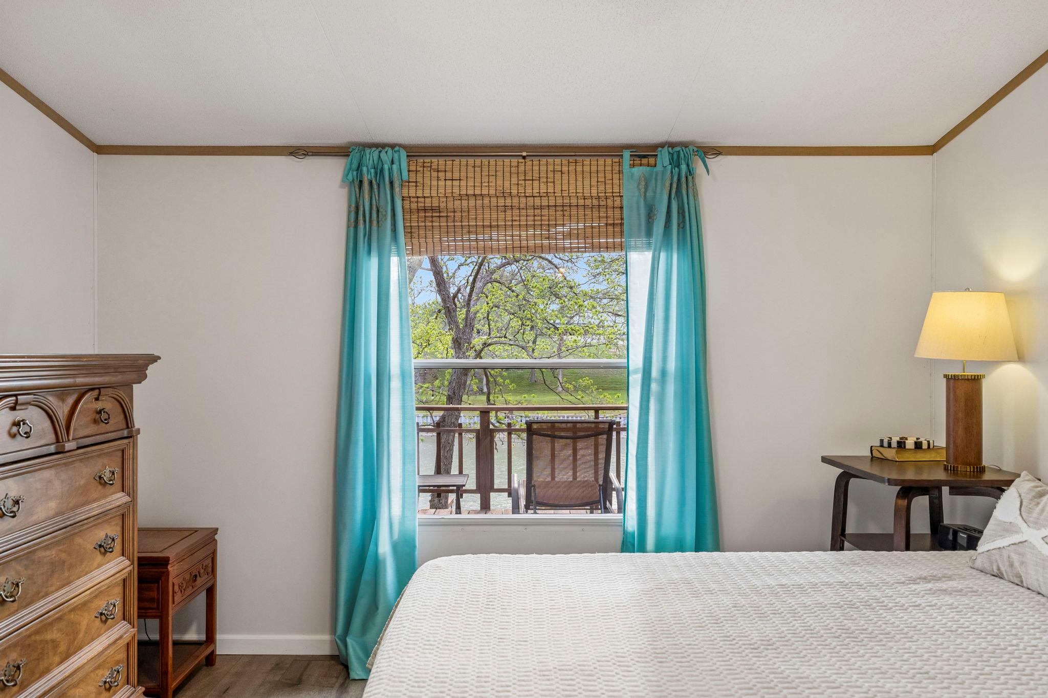 Image 33 of 39 For 344 Shangrila Ln