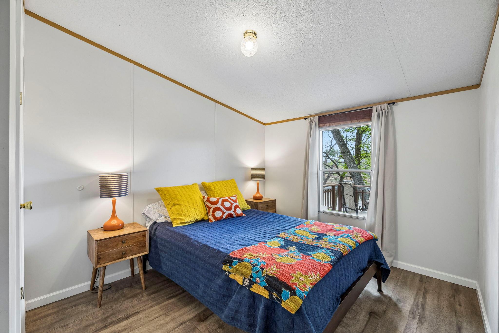 Image 36 of 39 For 344 Shangrila Ln