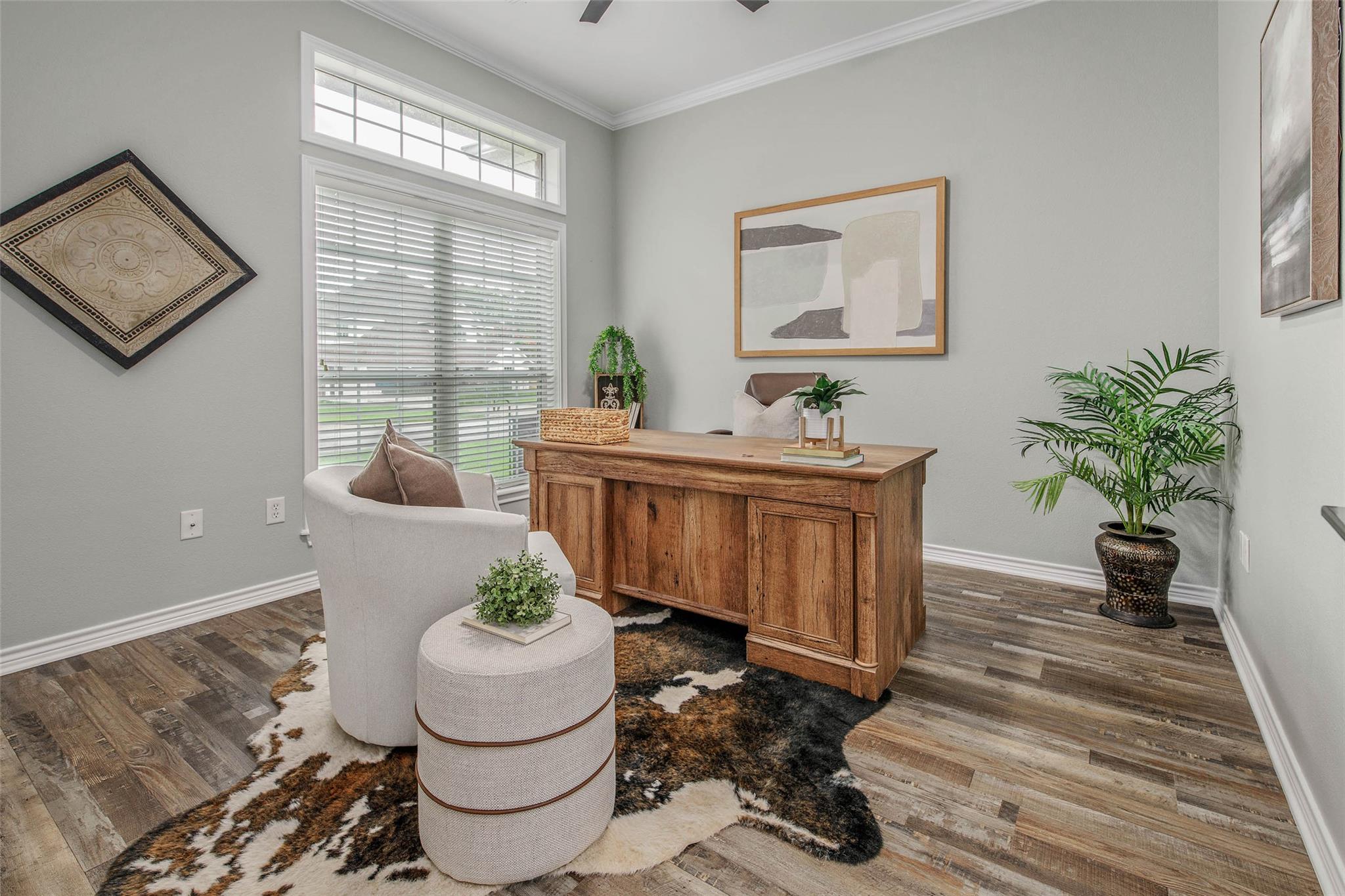 Image 21 of 39 For 6201 Cromwell Ct