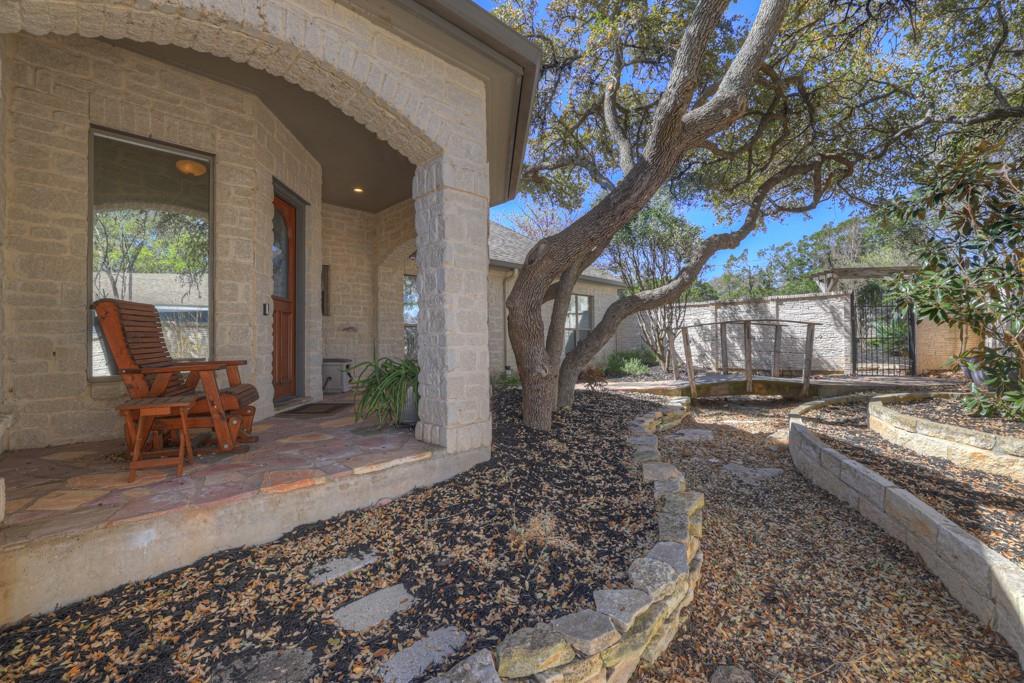 Image 11 of 39 For 363 Buckhaven Dr