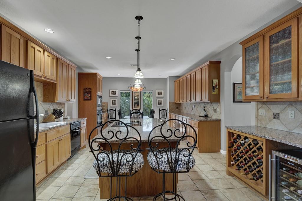 Image 19 of 39 For 363 Buckhaven Dr