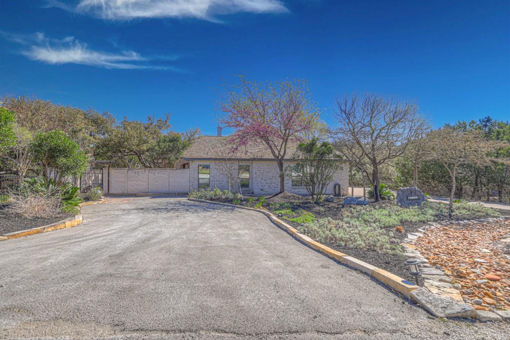 Image 2 of 39 For 363 Buckhaven Dr