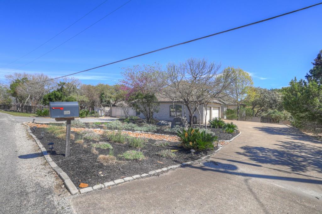 Image 4 of 39 For 363 Buckhaven Dr