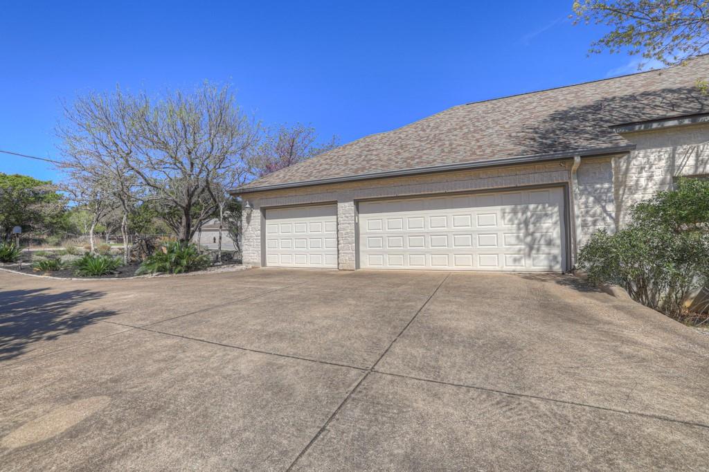 Image 5 of 39 For 363 Buckhaven Dr