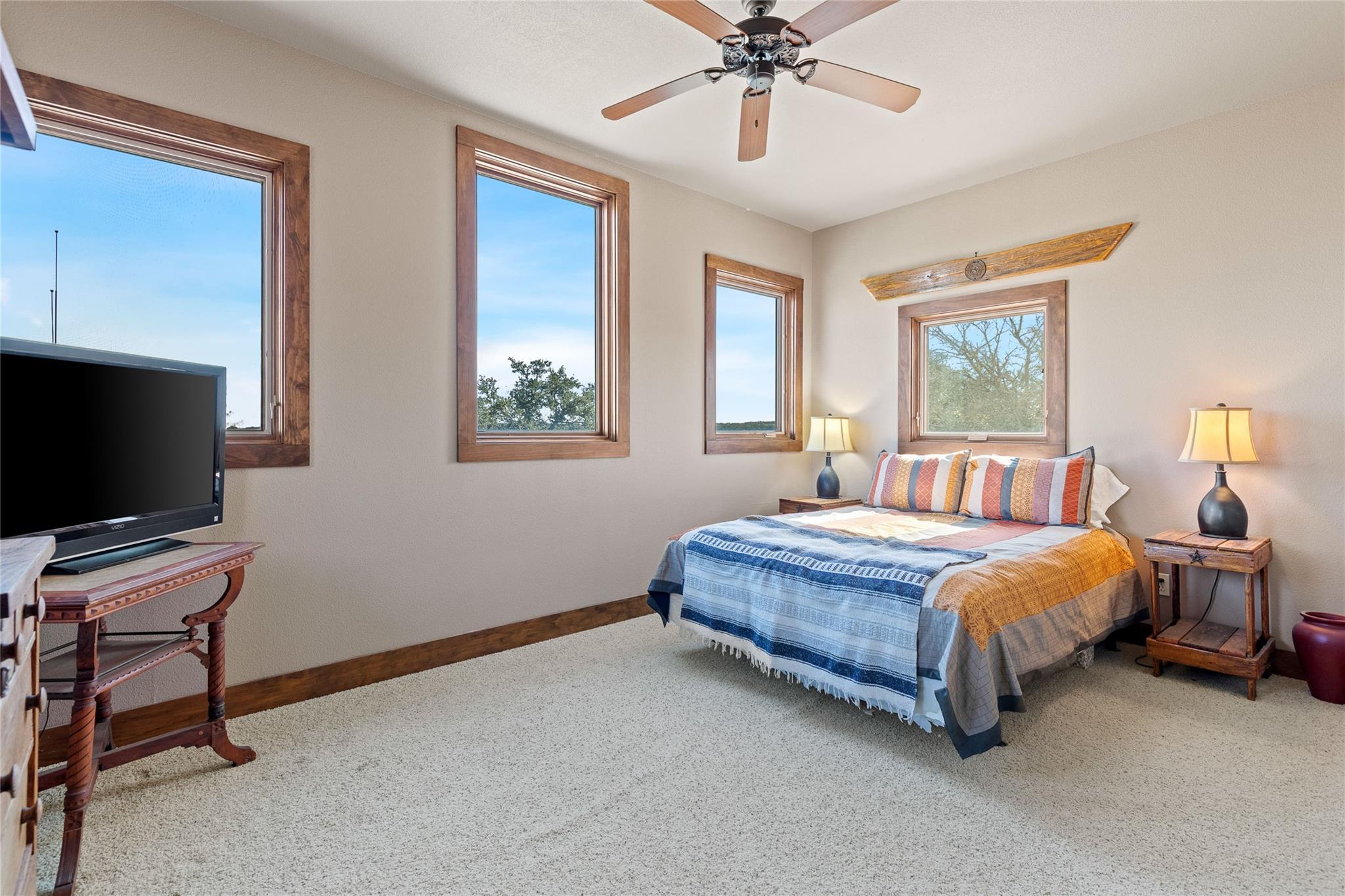 Image 30 of 39 For 5059 Trainer Wuest Rd