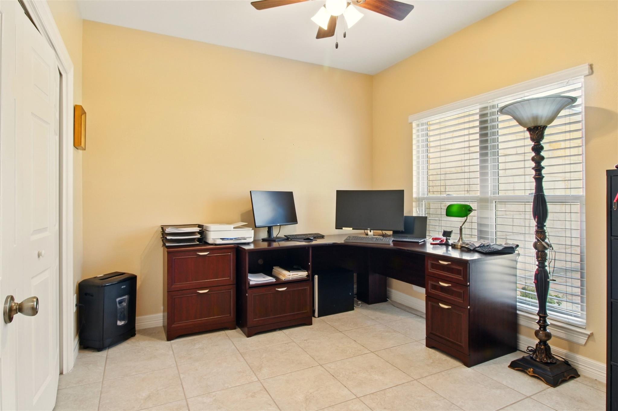 Image 15 of 37 For 1038 Cielo Springs Dr Dr