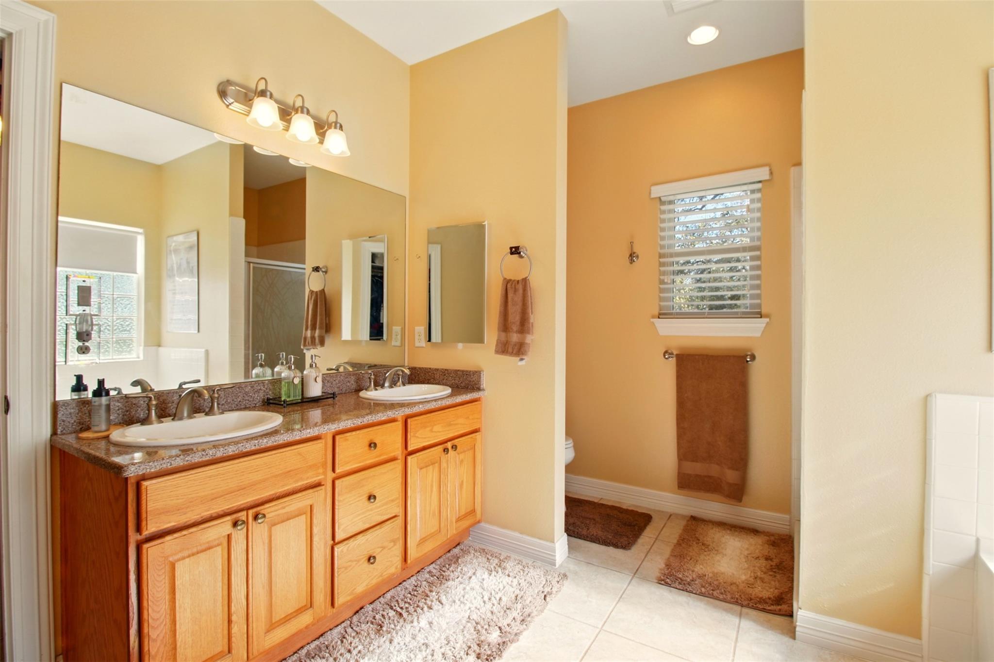 Image 19 of 37 For 1038 Cielo Springs Dr Dr