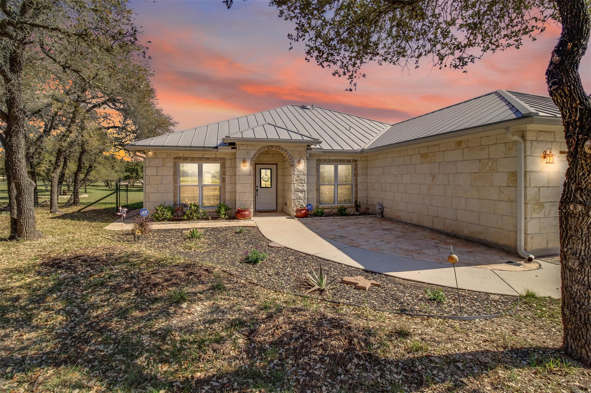 Image 2 of 37 For 1038 Cielo Springs Dr Dr