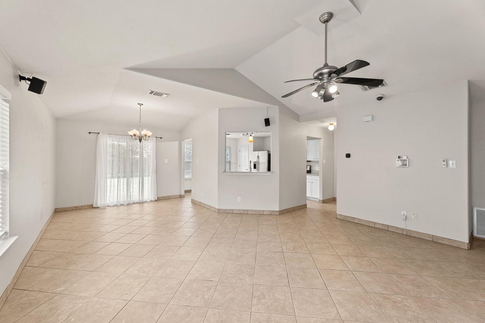 Image 12 of 33 For 9038 Veranda Ct