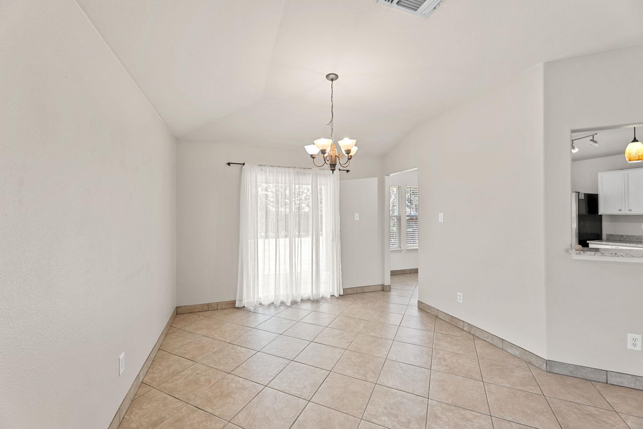 Image 13 of 33 For 9038 Veranda Ct