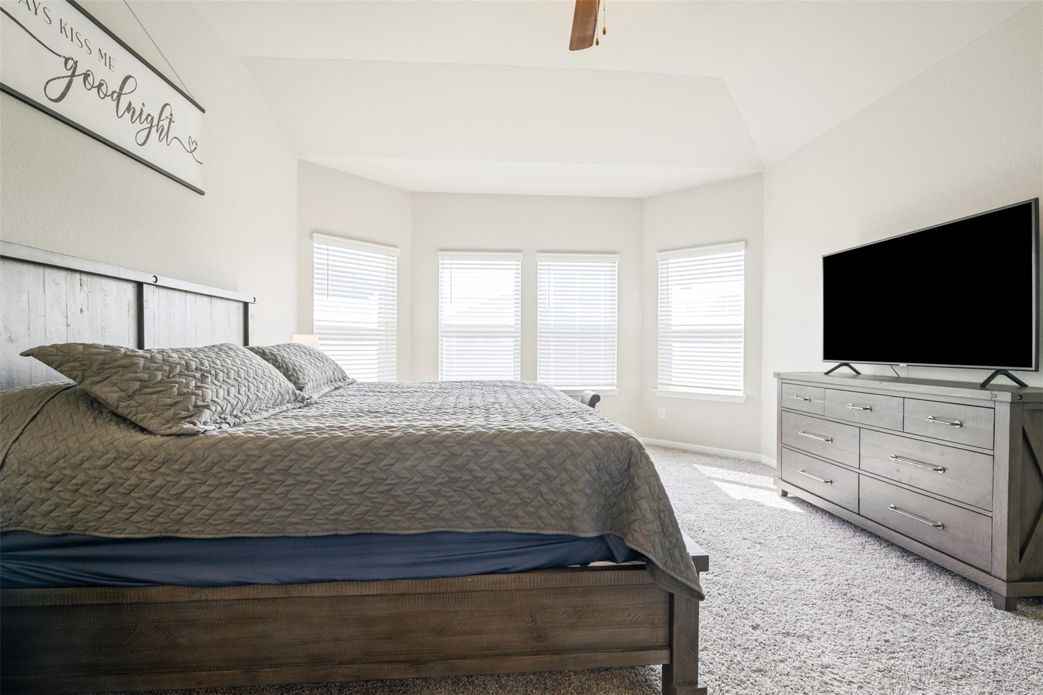 Image 16 of 20 For 10310 Mager Ln