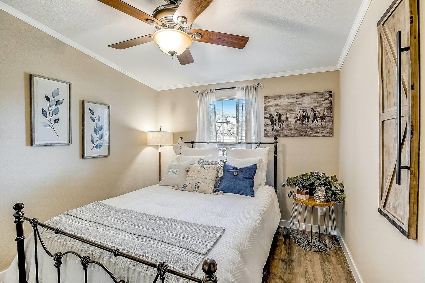 Image 17 of 32 For 3001 Cox Rd