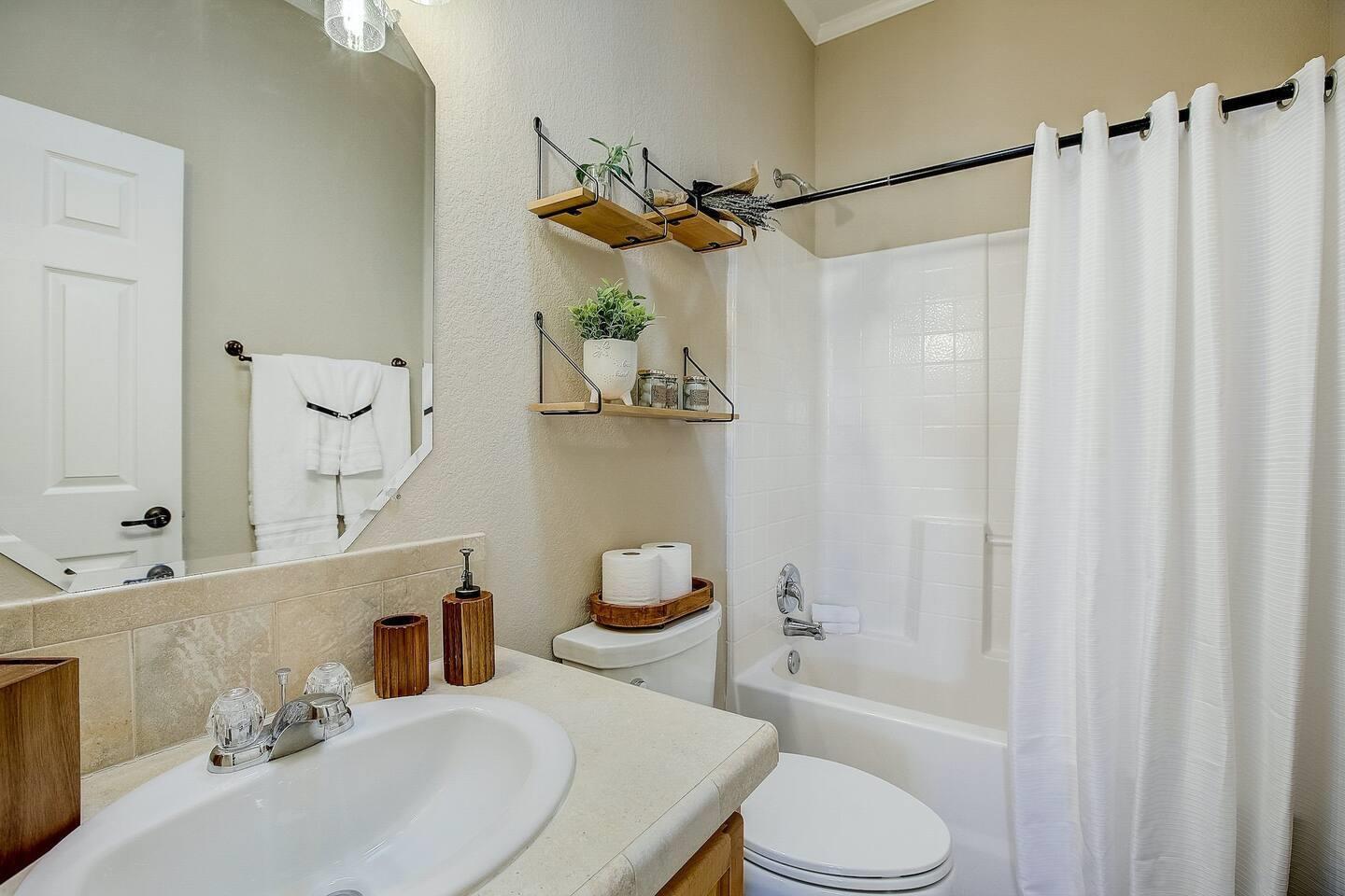 Image 21 of 32 For 3001 Cox Rd