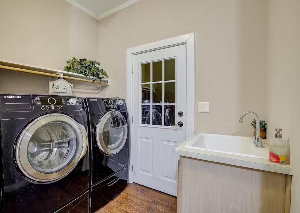 Image 24 of 32 For 3001 Cox Rd